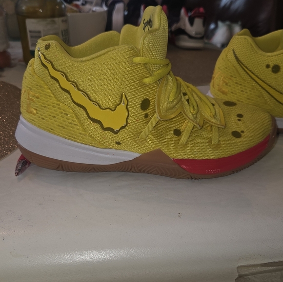 Nike - Picture 4 of 8